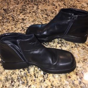 JOAN &DAVID LAMBSKIN BOOTIES